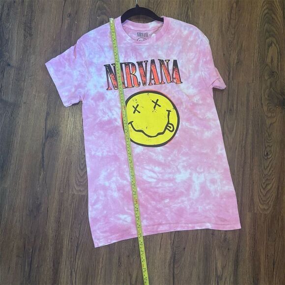 Nirvana Pink Tie Dye Smiley Face Graphic T-Shirt Unisex Size S - Picture 7 of 7